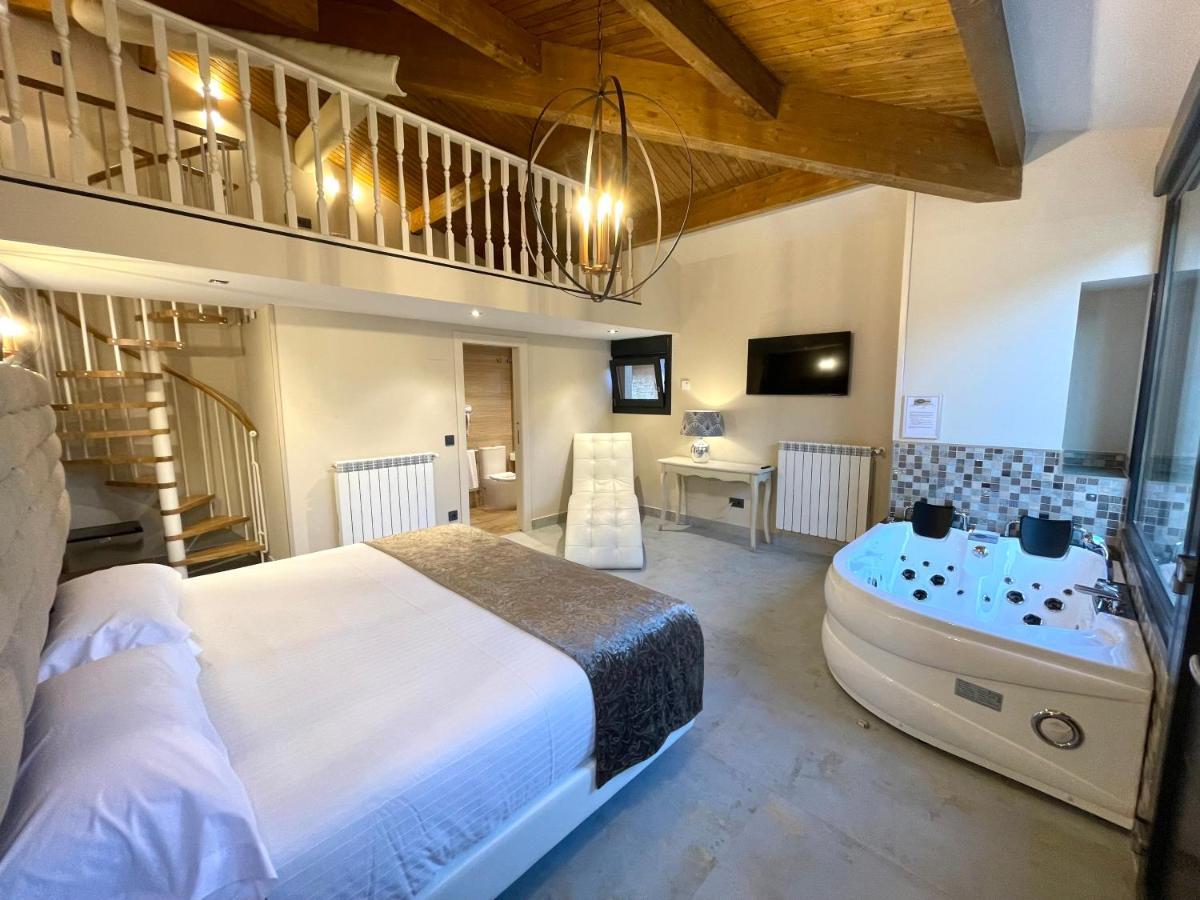 Akla Hotel Suites Valles Pasiegos Saro 外观 照片