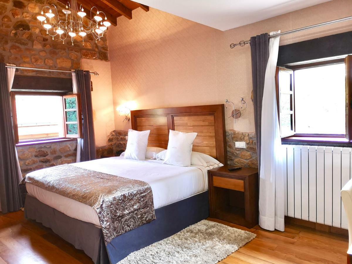 Akla Hotel Suites Valles Pasiegos Saro 外观 照片